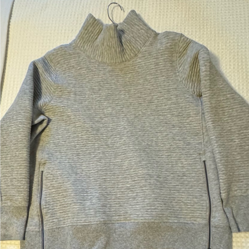 All in Motion Light Gray Women's Turtleneck Sweater
